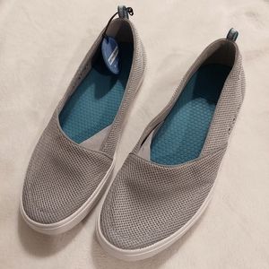 Columbia women's gray fishing shoes